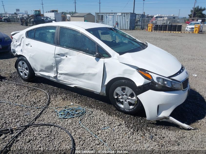 2017 KIA FORTE LX