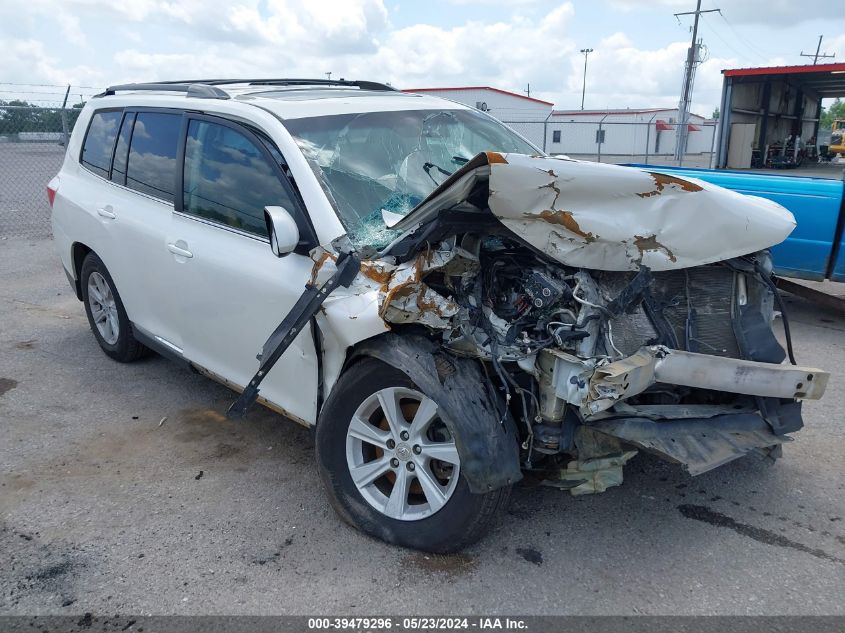 2013 TOYOTA HIGHLANDER SE V6