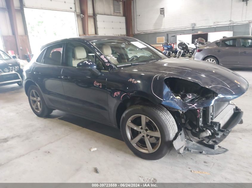 2019 PORSCHE MACAN