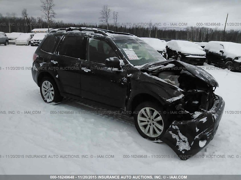 2013 SUBARU FORESTER 2.5X PREMIUM