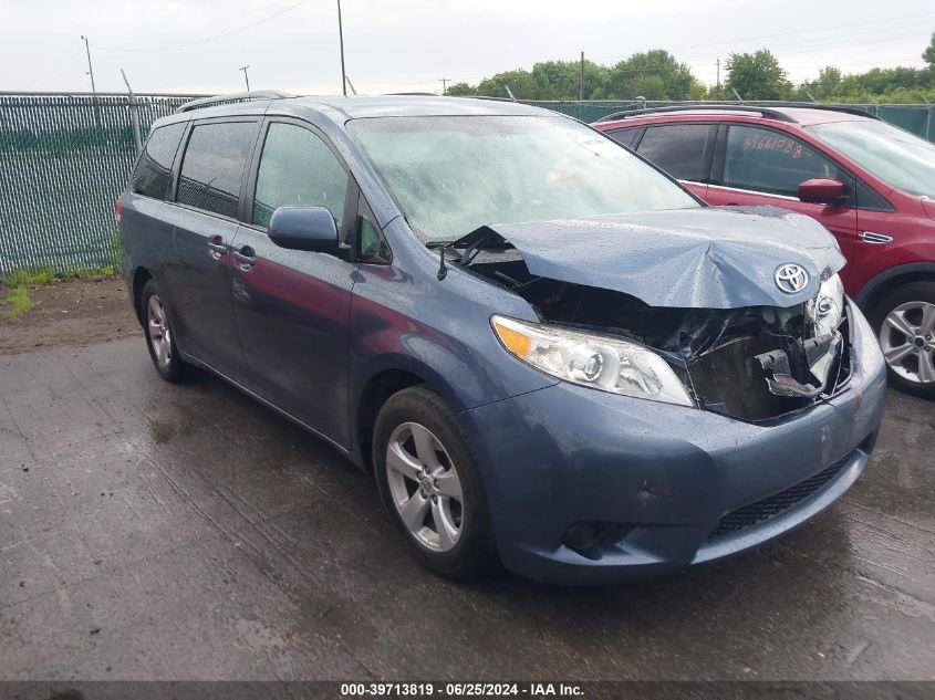 2013 TOYOTA SIENNA LE V6 8 PASSENGER