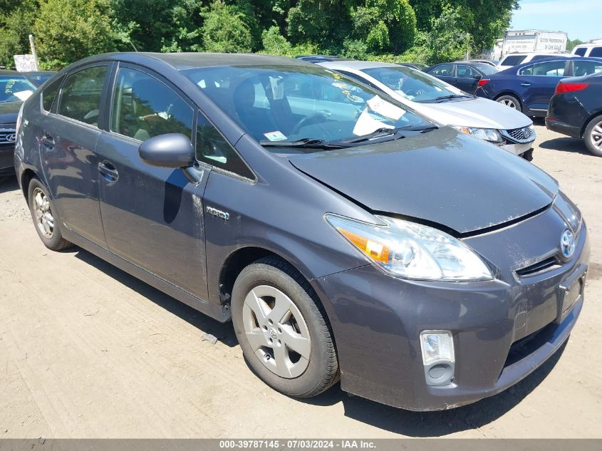 2010 TOYOTA PRIUS III