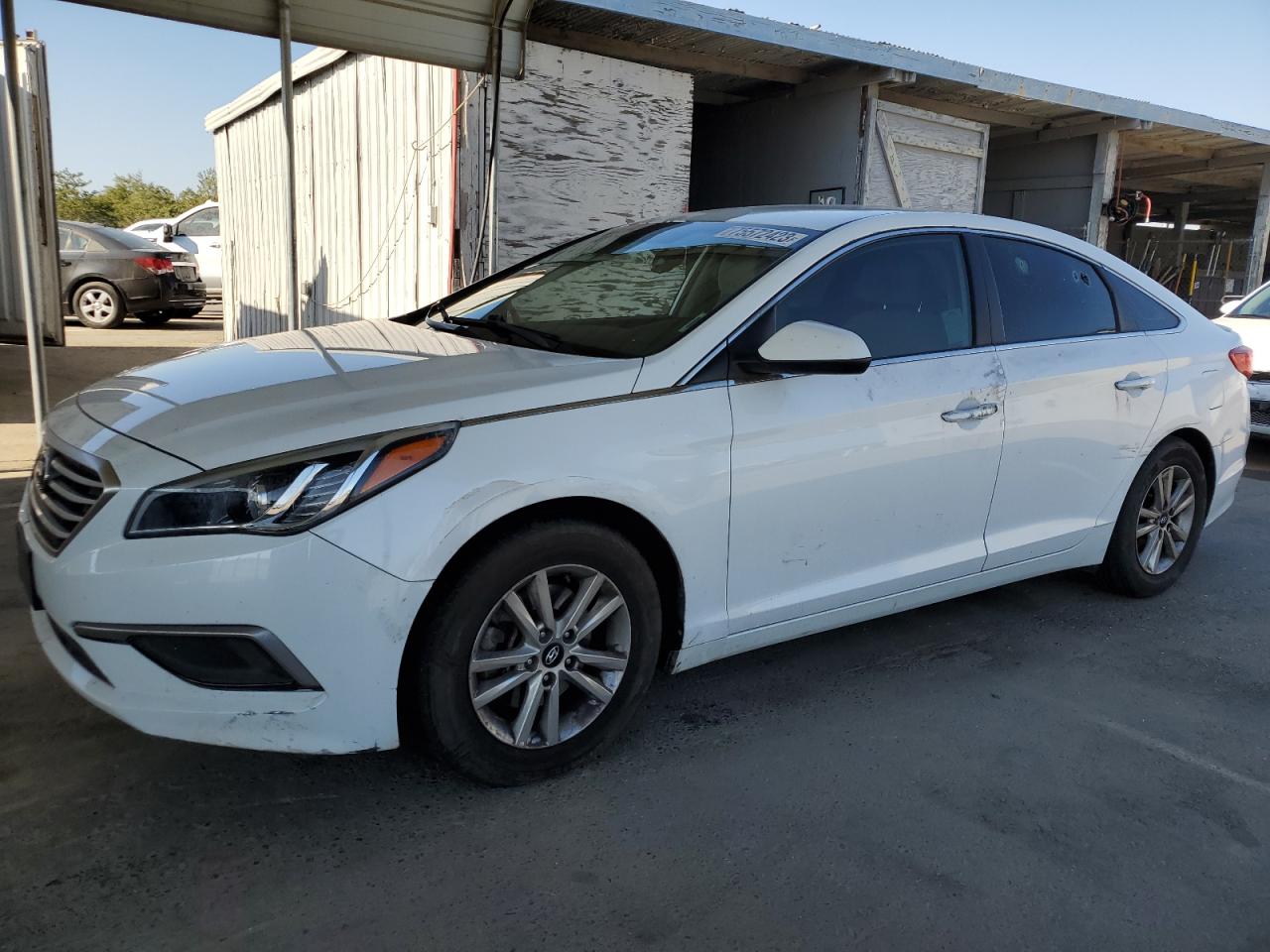 2017 HYUNDAI SONATA SE