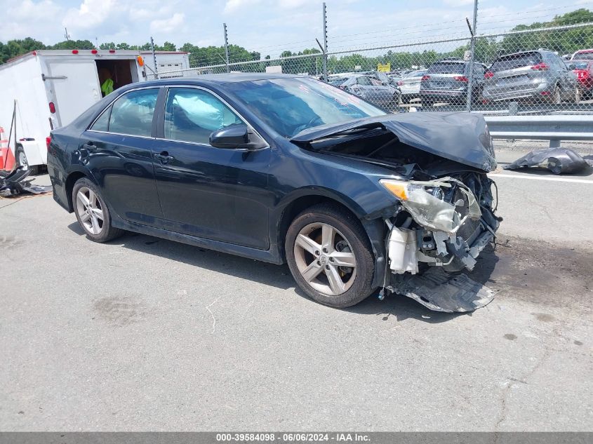 2012 TOYOTA CAMRY SE