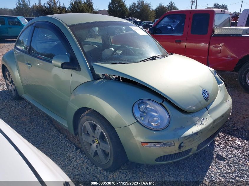 2010 VOLKSWAGEN NEW BEETLE 2.5L