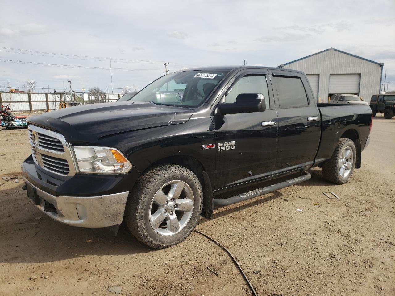 2015 RAM 1500 SLT