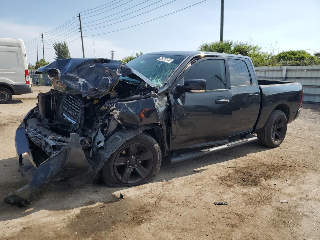 2016 RAM 1500 SPORT