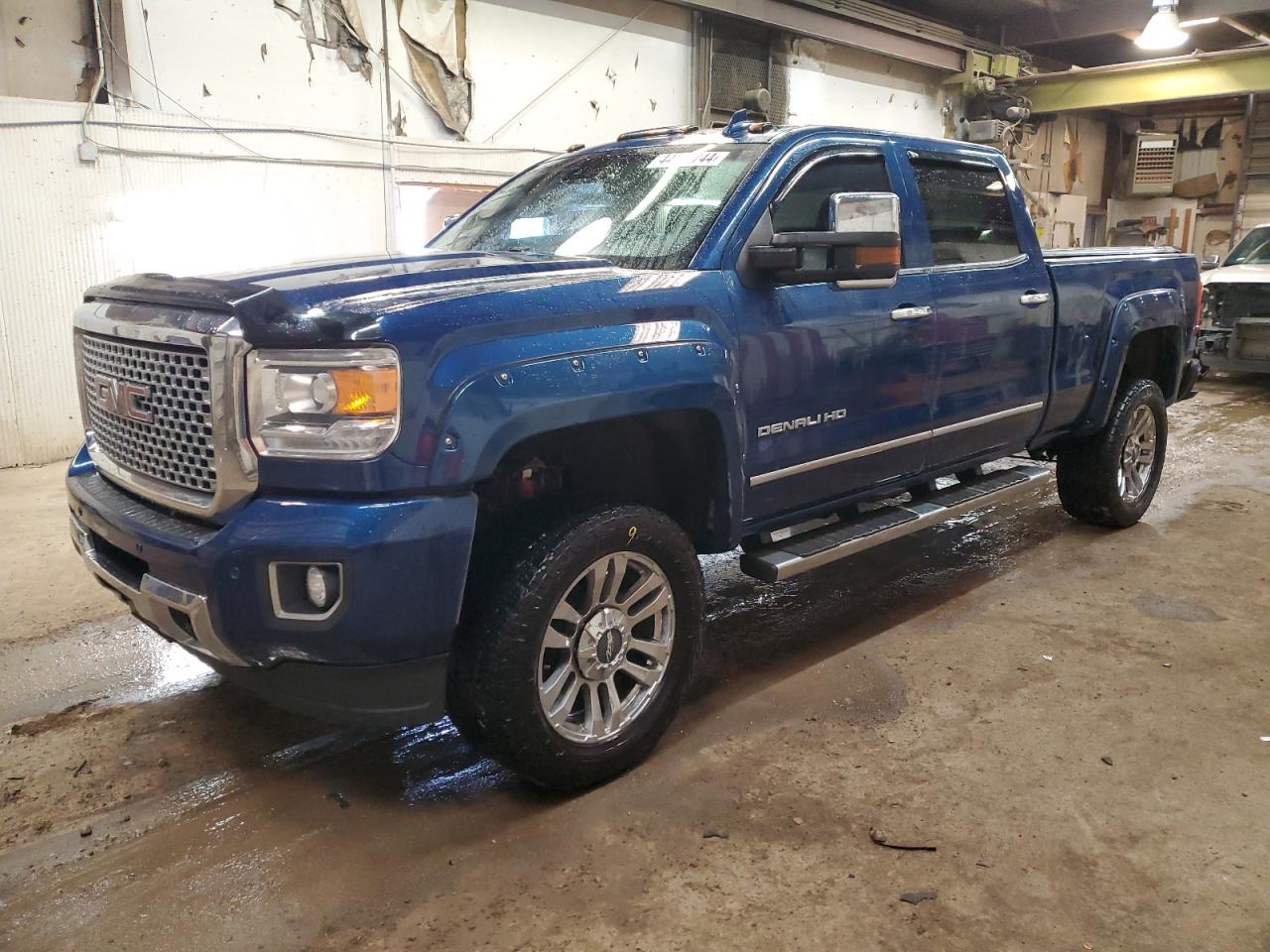 2015 GMC SIERRA K2500 DENALI