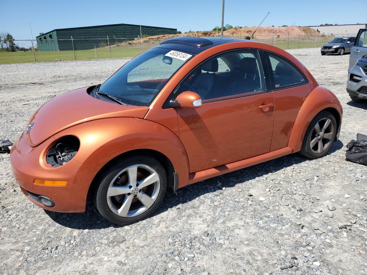 2010 VOLKSWAGEN NEW BEETLE