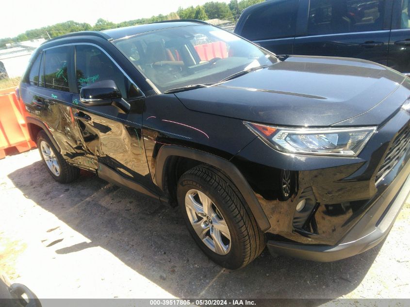 2019 TOYOTA RAV4 XLE