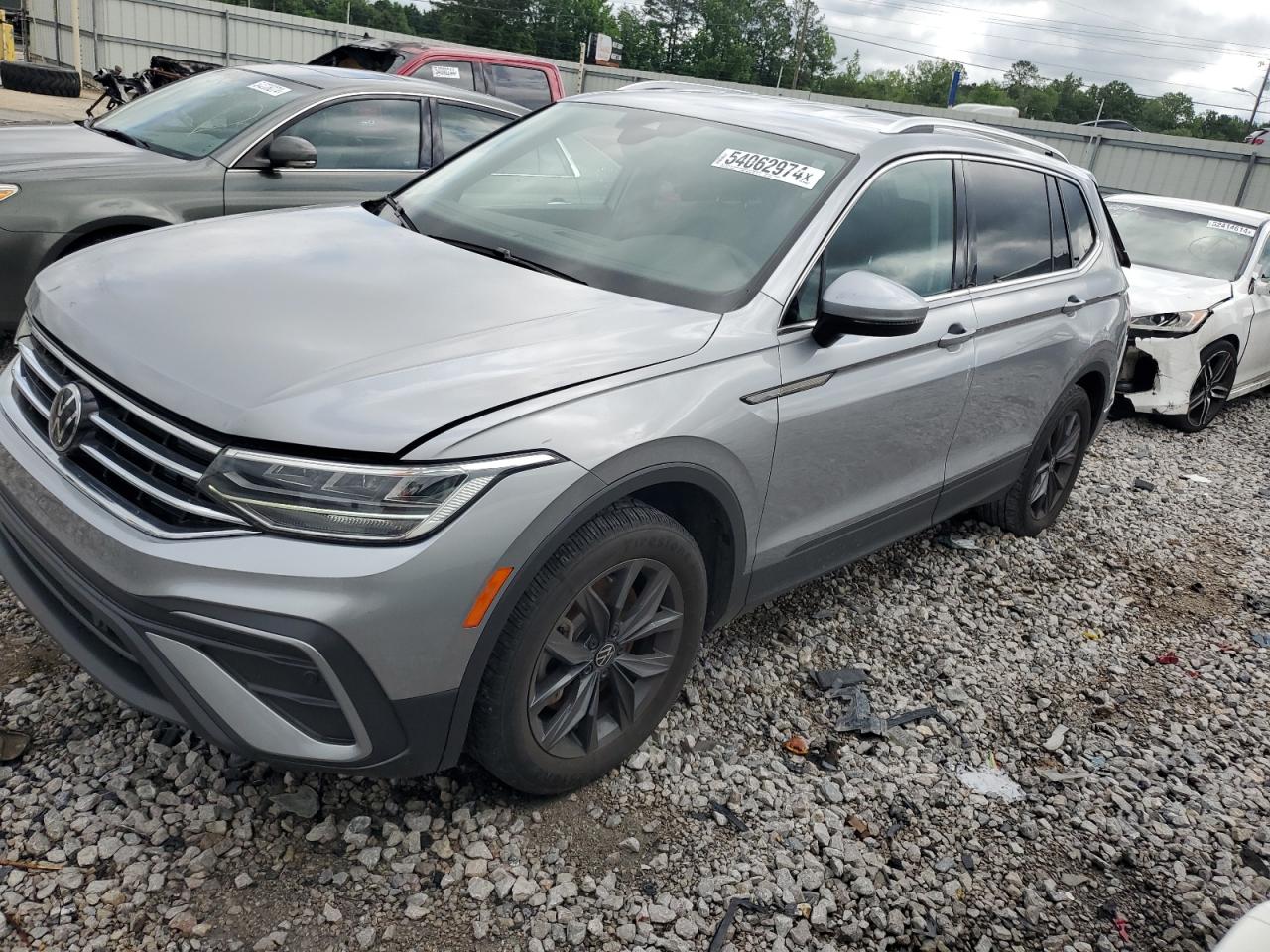 2022 VOLKSWAGEN TIGUAN SE