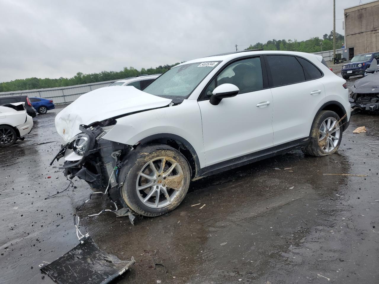 2019 PORSCHE CAYENNE