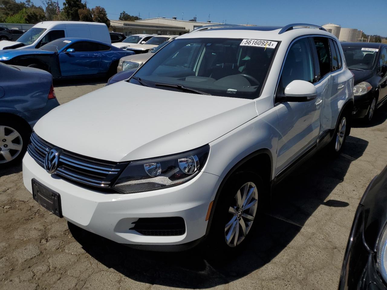 2017 VOLKSWAGEN TIGUAN WOLFSBURG