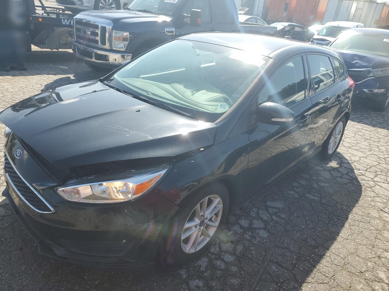 2015 FORD FOCUS SE