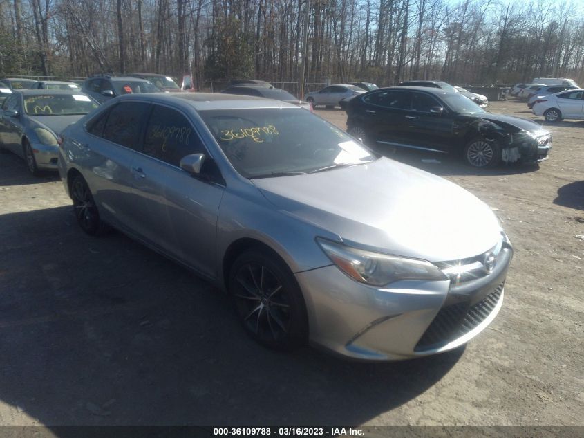 2016 TOYOTA CAMRY XSE