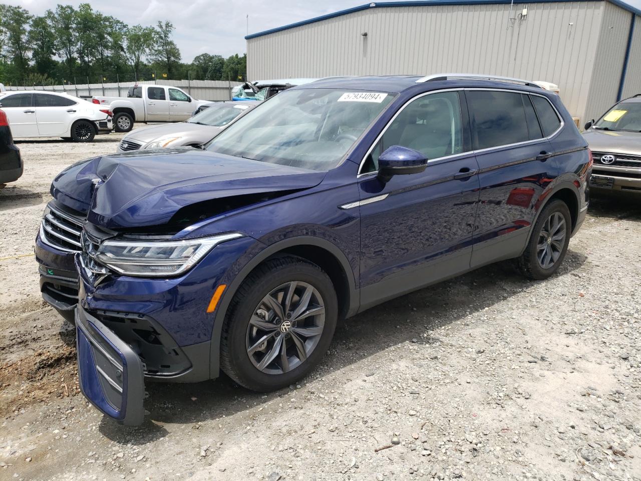 2023 VOLKSWAGEN TIGUAN SE