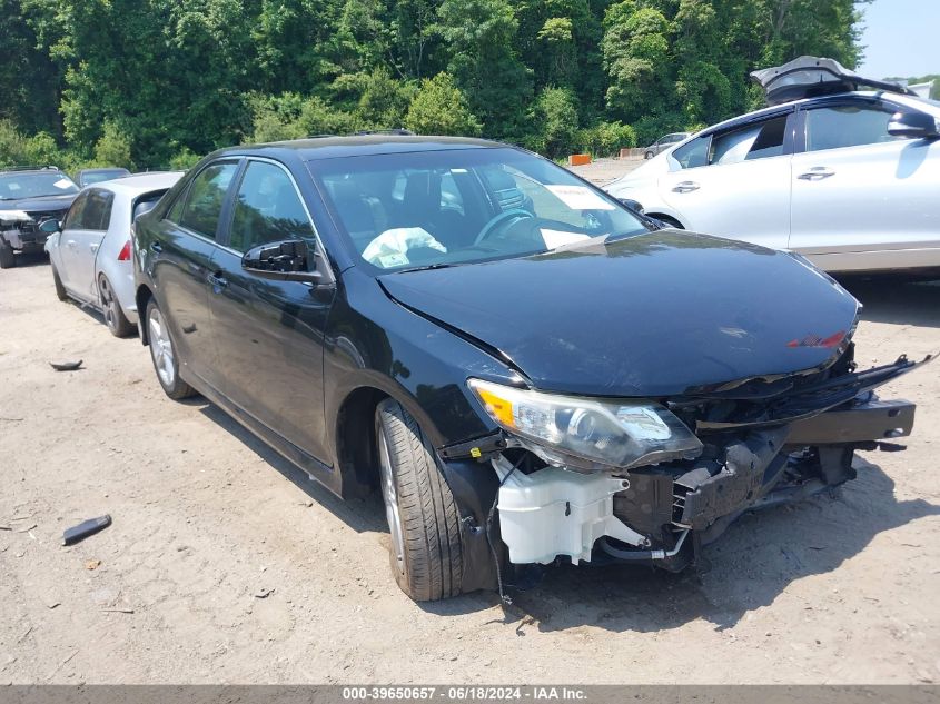 2012 TOYOTA CAMRY SE