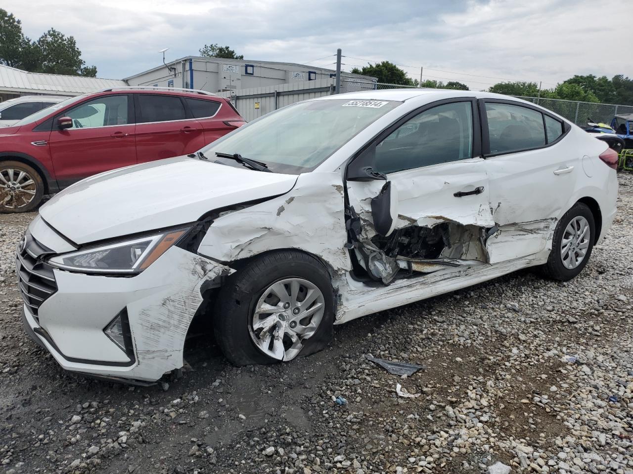 2019 HYUNDAI ELANTRA SE