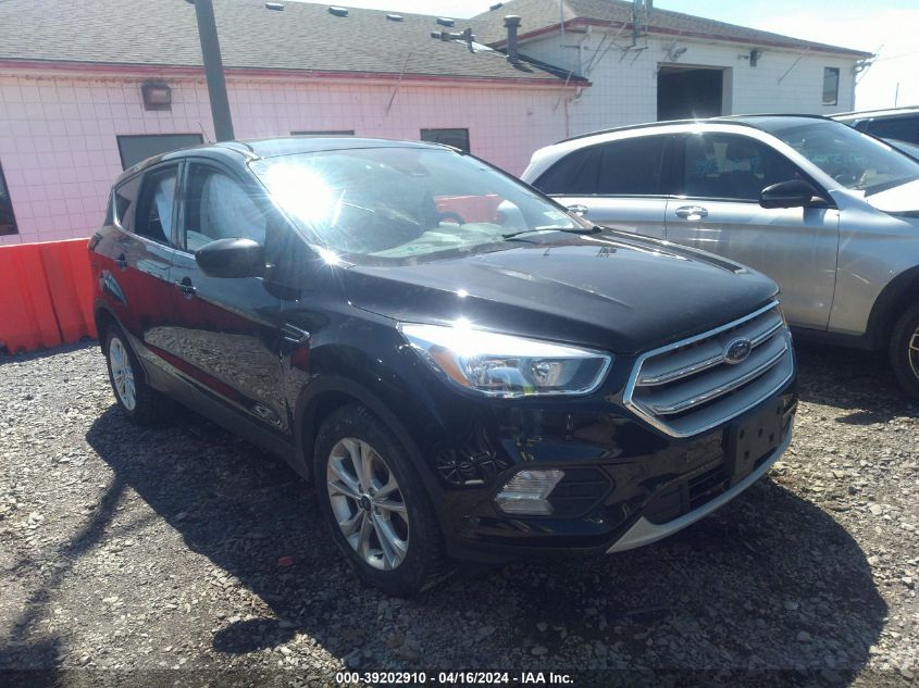 2019 FORD ESCAPE SE