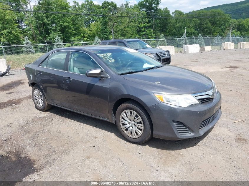 2014 TOYOTA CAMRY LE