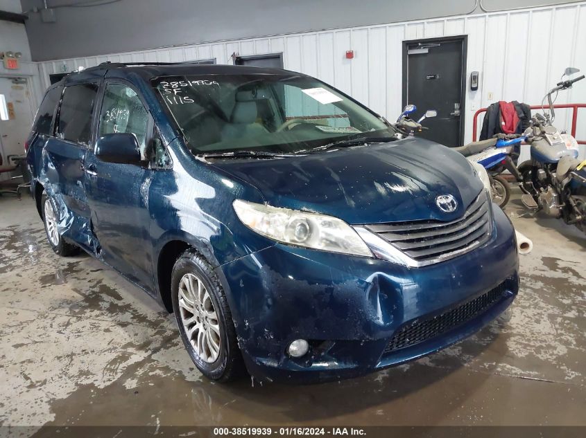 2011 TOYOTA SIENNA XLE V6