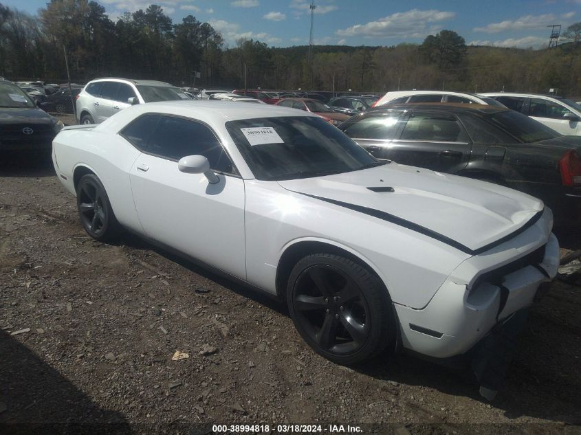 2013 DODGE CHALLENGER SXT