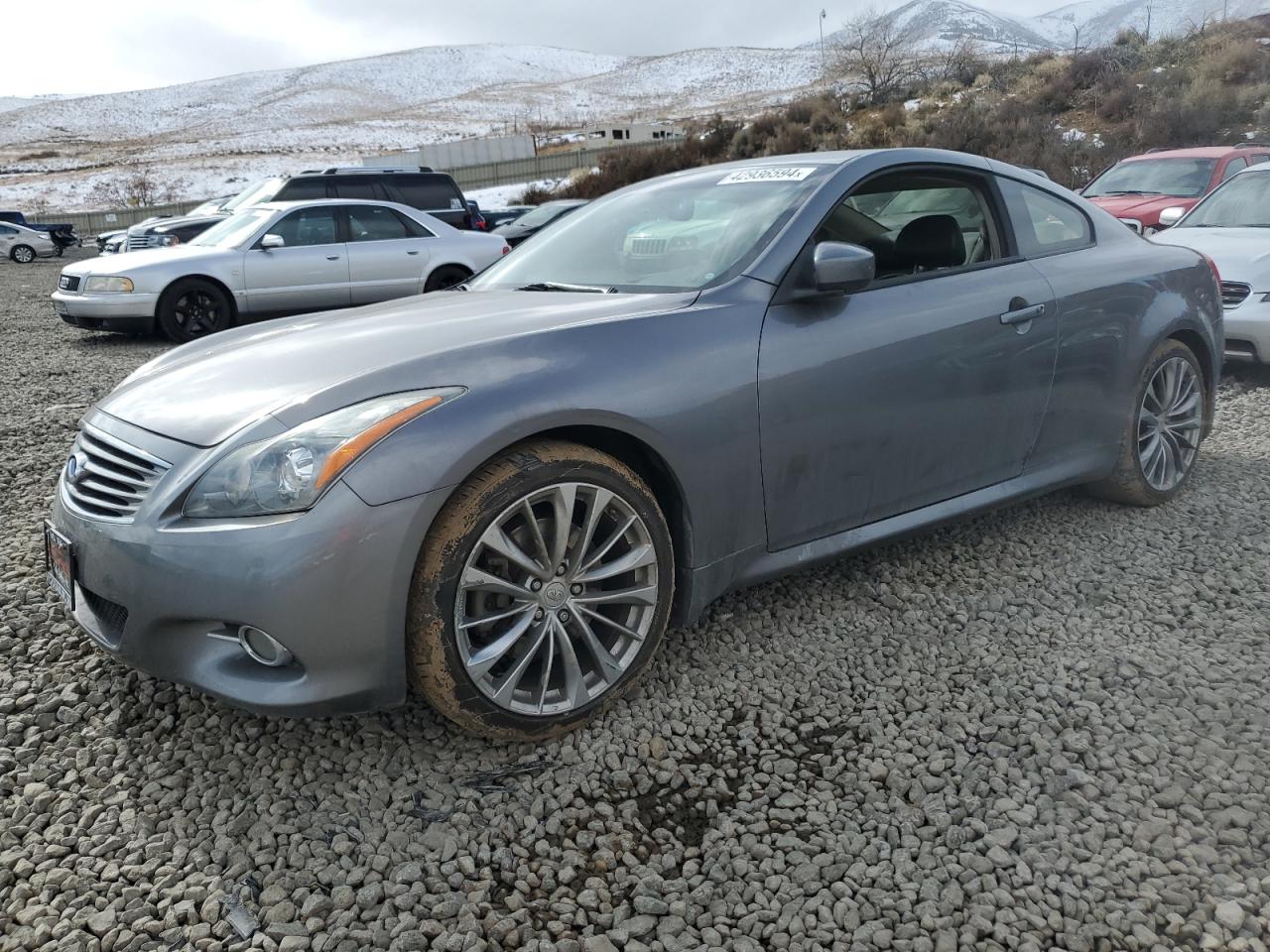 2013 INFINITI G37 JOURNEY