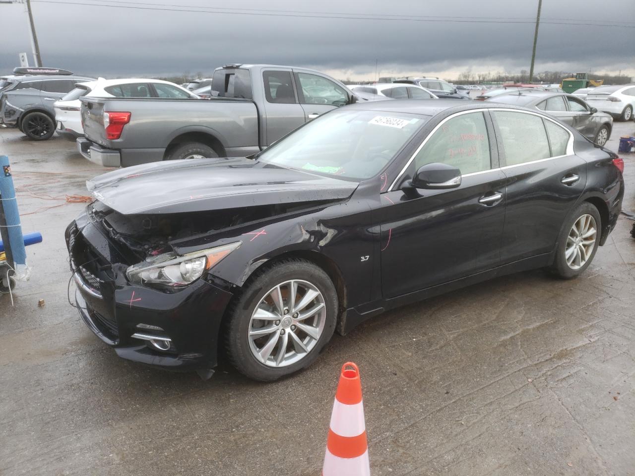 2014 INFINITI Q50 BASE