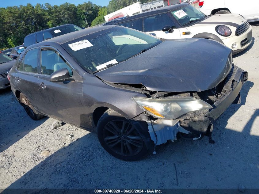 2016 TOYOTA CAMRY SE