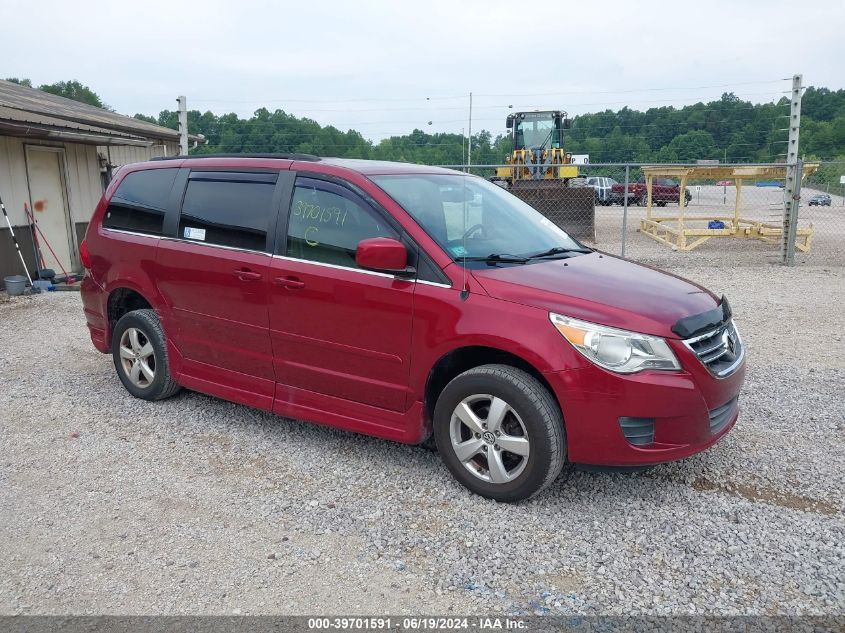 2011 VOLKSWAGEN ROUTAN SEL