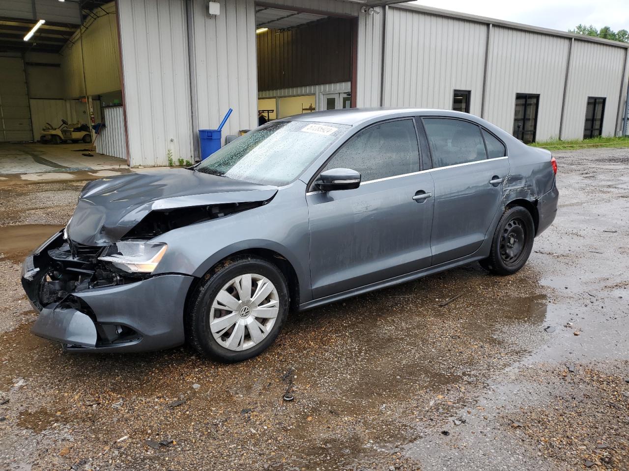 2013 VOLKSWAGEN JETTA SE