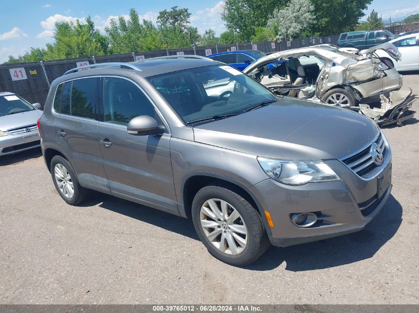 2010 VOLKSWAGEN TIGUAN SE