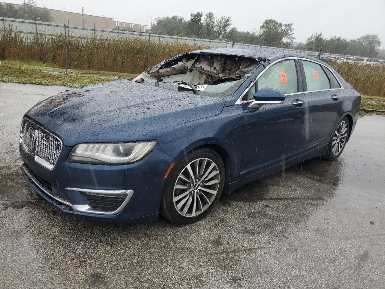 2017 LINCOLN MKZ PREMIERE