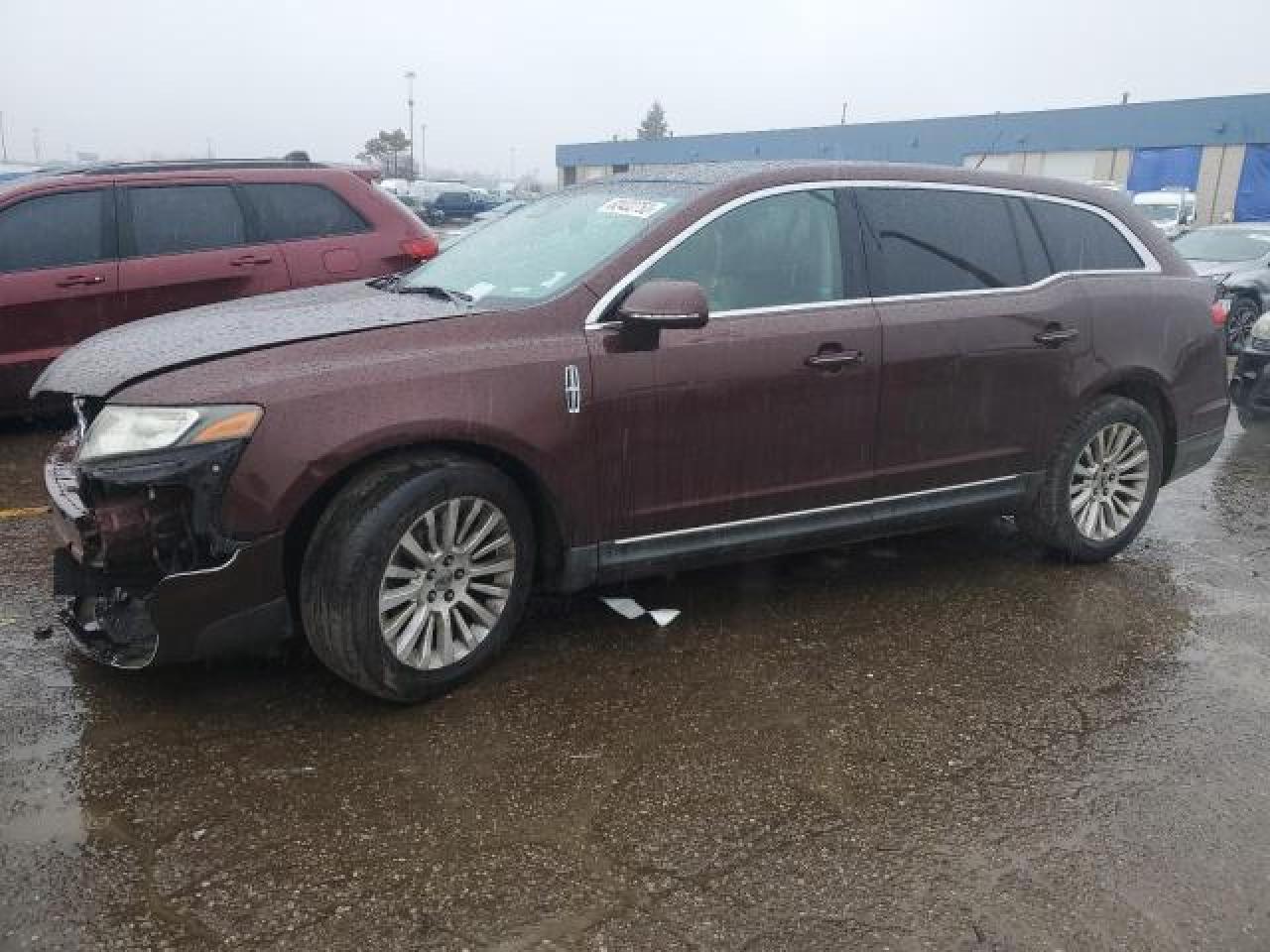 2012 LINCOLN MKT