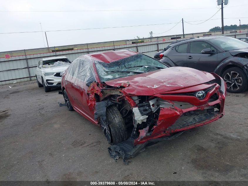 2020 TOYOTA CAMRY SE