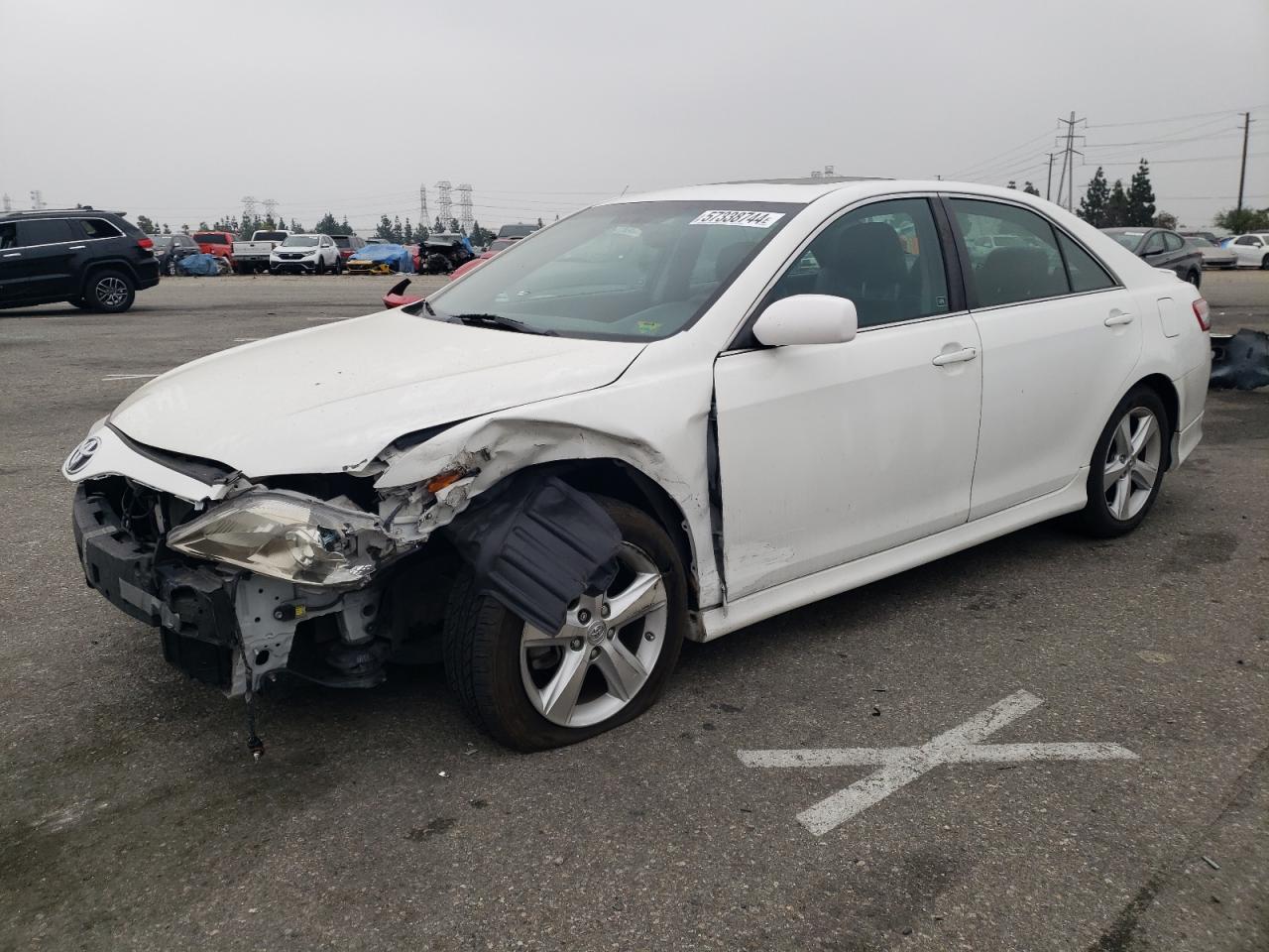 2010 TOYOTA CAMRY SE