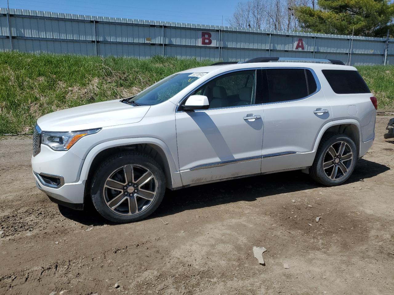 2018 GMC ACADIA DENALI