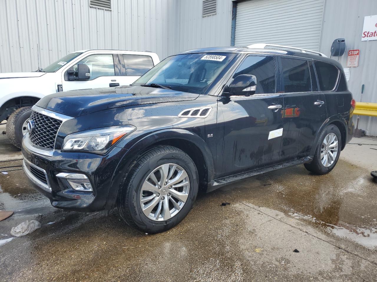 2017 INFINITI QX80 BASE