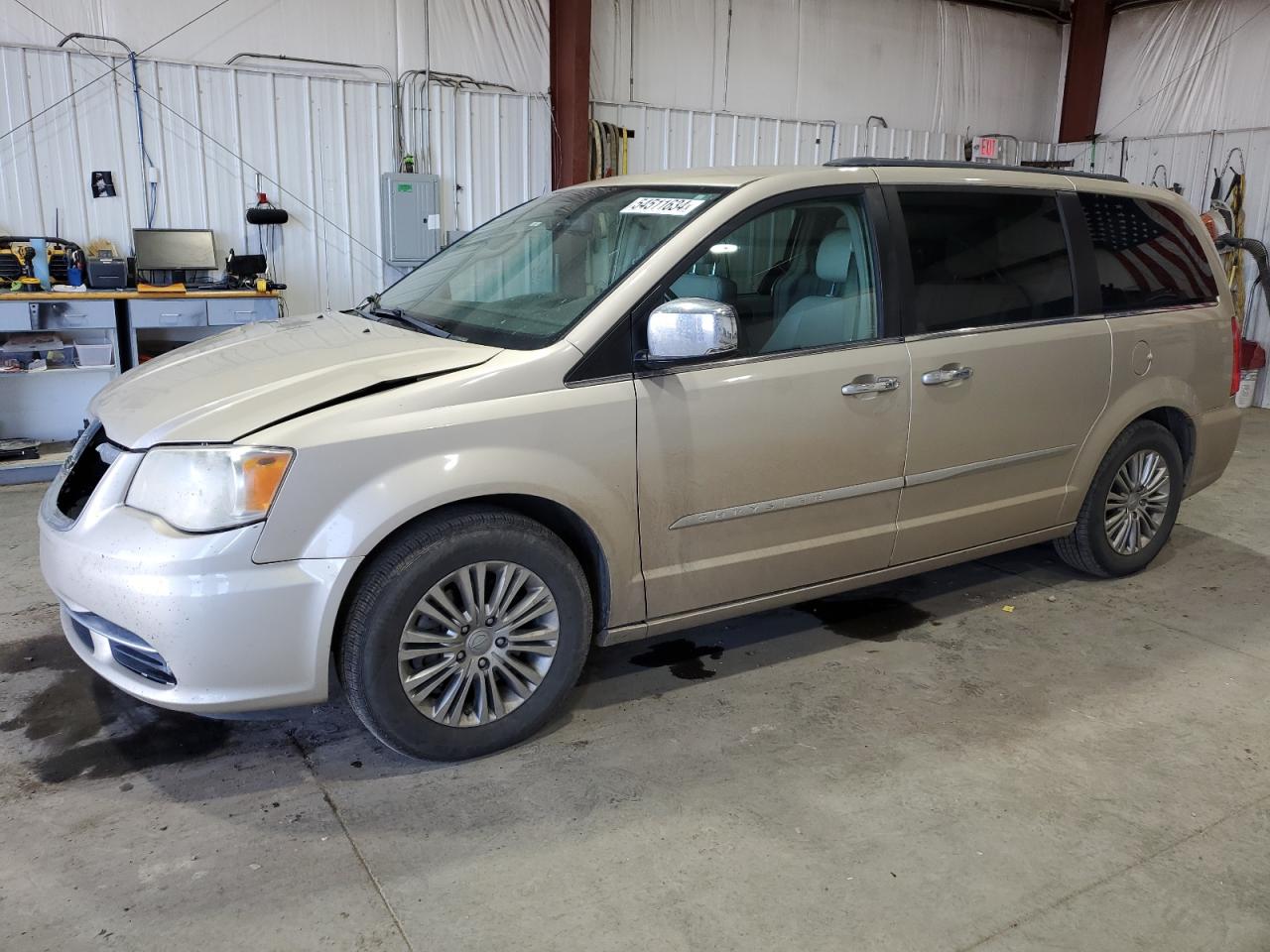 2013 CHRYSLER TOWN & COUNTRY TOURING L