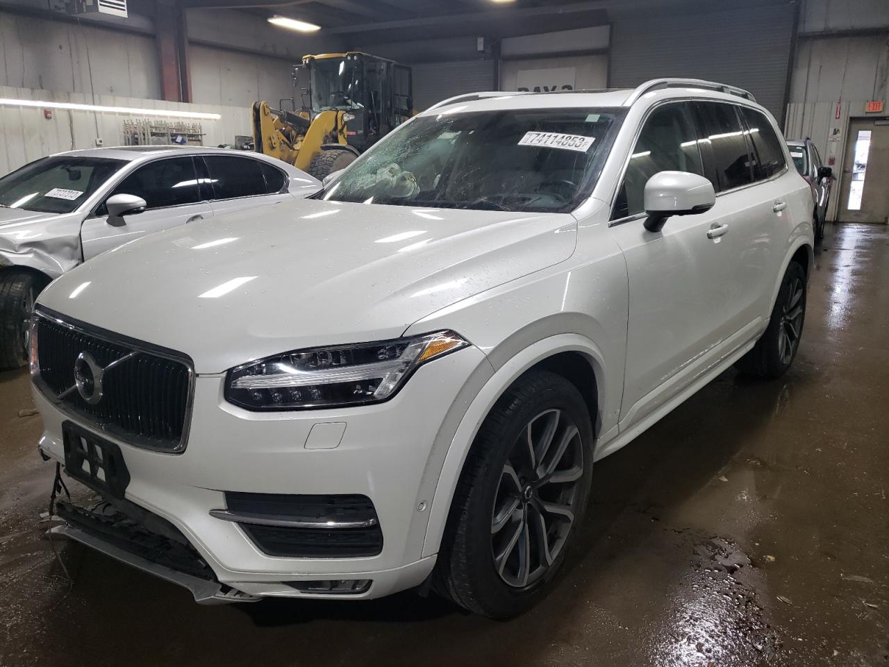 2019 VOLVO XC90 T5 MOMENTUM