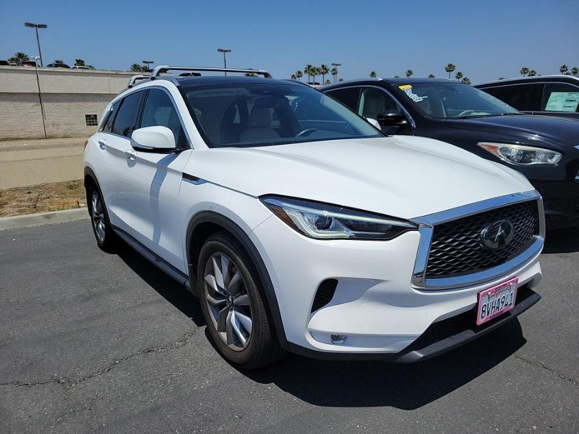 2021 INFINITI QX50 LUXE