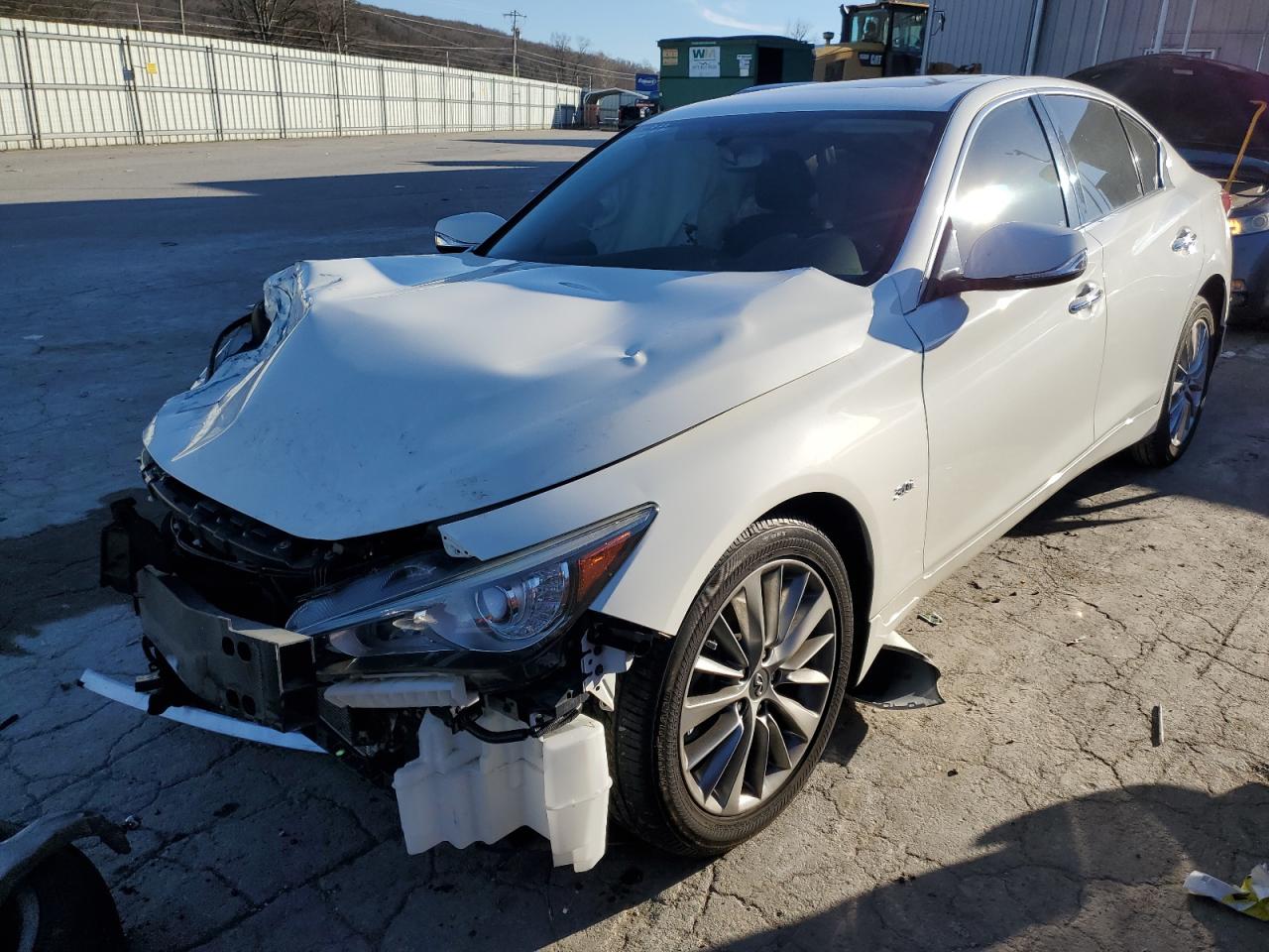 2018 INFINITI Q50 LUXE