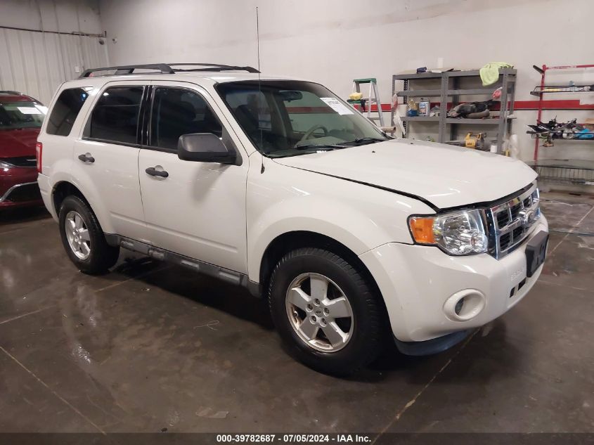 2011 FORD ESCAPE XLS