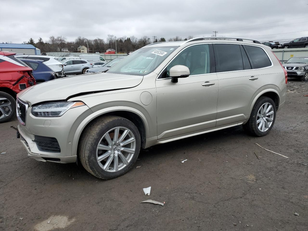 2016 VOLVO XC90 T8