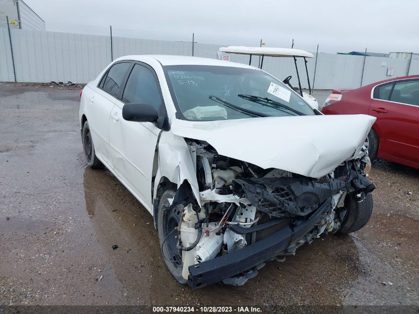 2013 TOYOTA COROLLA LE