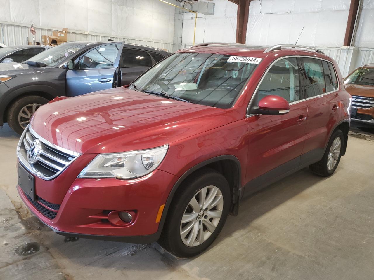 2010 VOLKSWAGEN TIGUAN SE