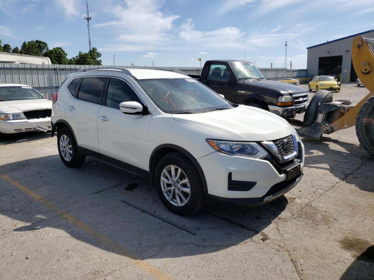 2019 NISSAN ROGUE S