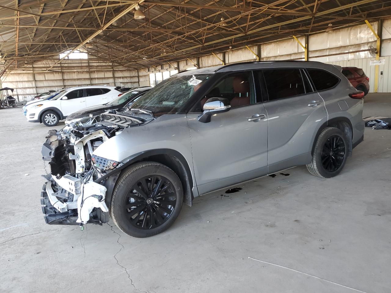 2023 TOYOTA HIGHLANDER L