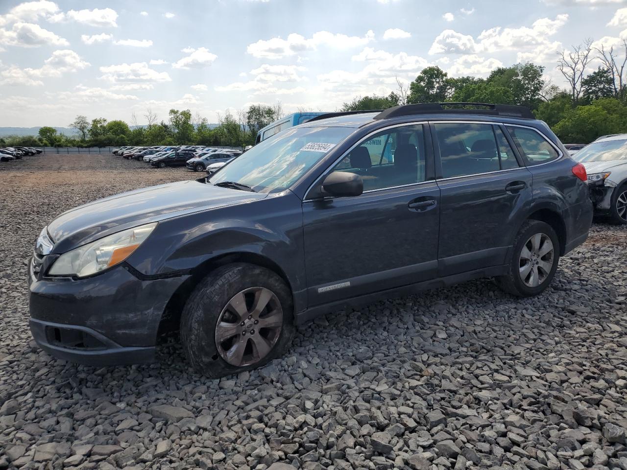 2011 SUBARU OUTBACK 2.5I