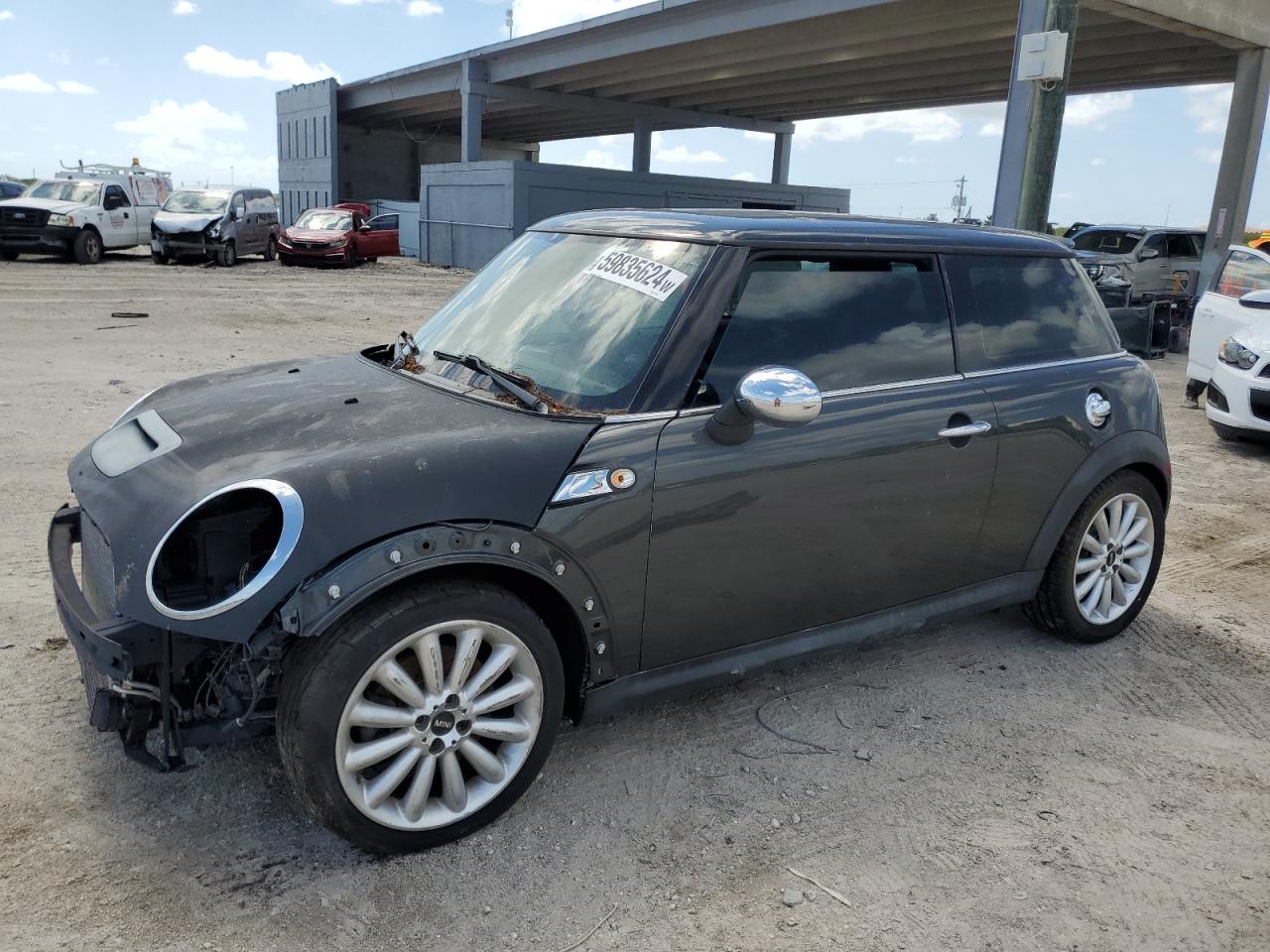 2011 MINI COOPER S